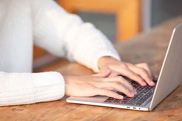 道德和法律之上是什么